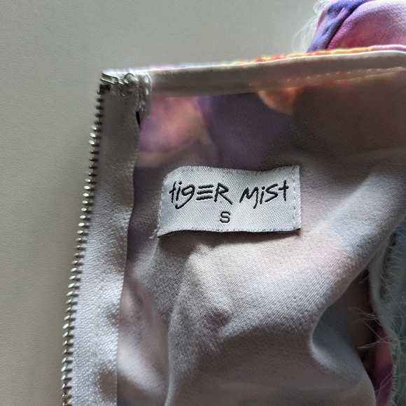 Watercolor Romper - Picture 3 of 4